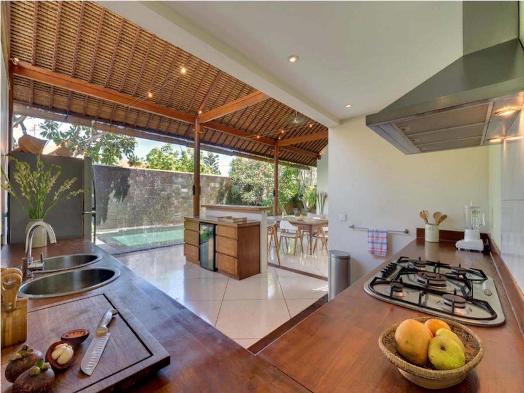 Villa Lumut 3 Bedrooms Central Seminyak Extérieur photo